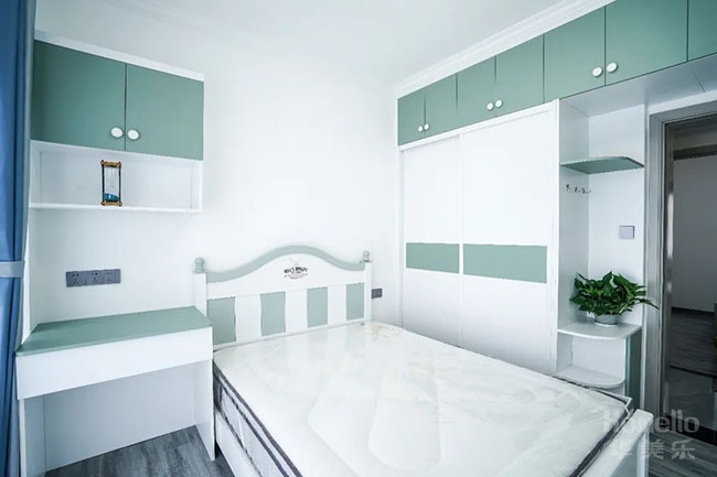 140㎡簡(jiǎn)約四居，用低調(diào)的軟裝搭配打造實(shí)用之家